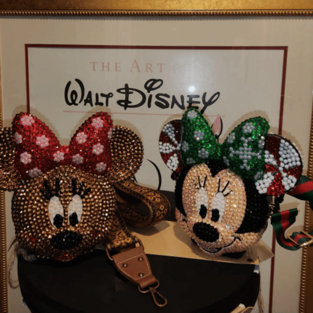 Handplaced Rhinestone Minnie Purse---Christmas Themed